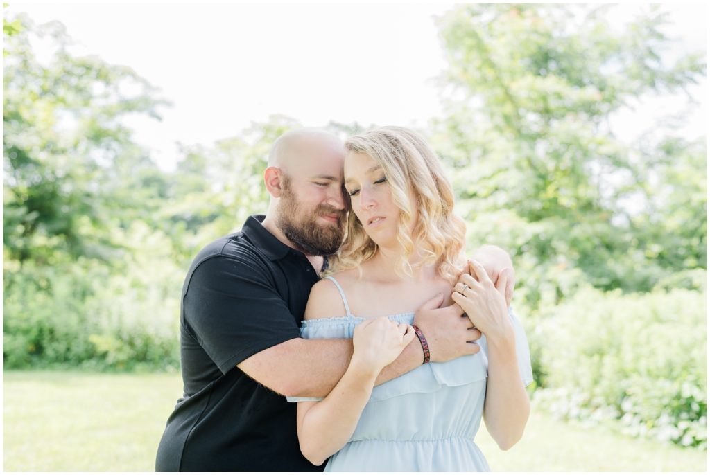couple engagement pictures 